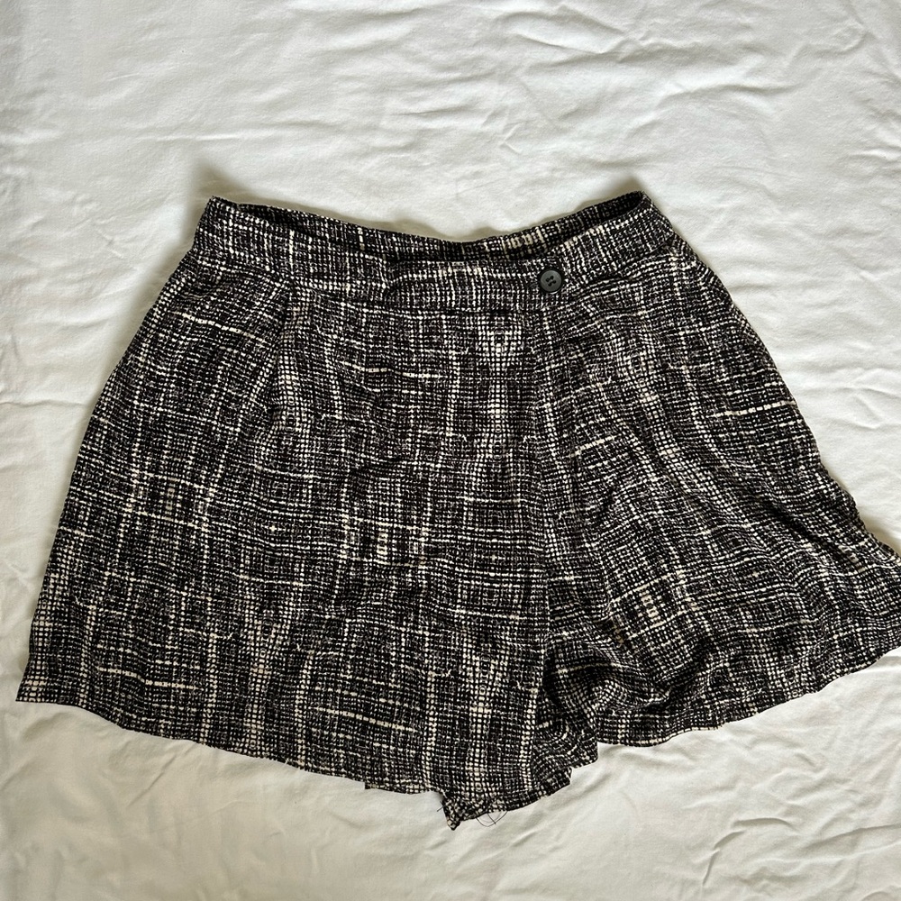 Mind Code Women’s Shorts